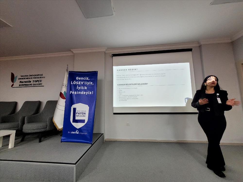 LÖSEV’den Üniversite Öğrencilerine Kanser Farkındalığı Semineri