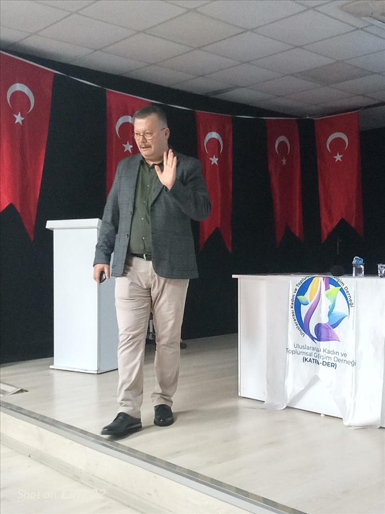 Dünya Otizm Farkındalık Etkinliği Kapsamında Söyleşi Programı Düzenlendi